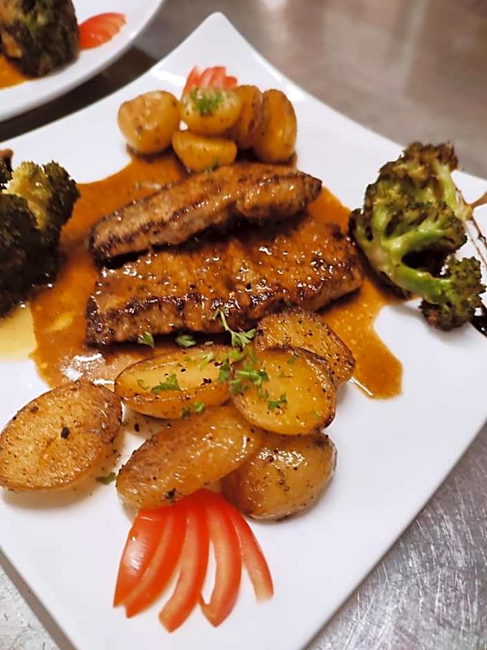 DEVA Hotel Alpenglück