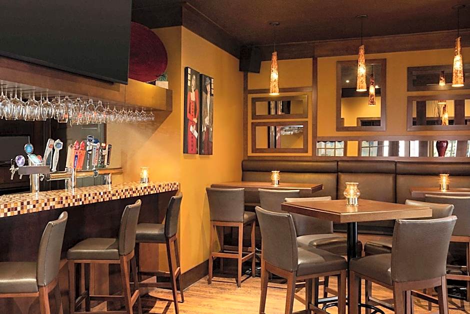 Atlantic Host Hotel, Trademark Collection by Wyndham