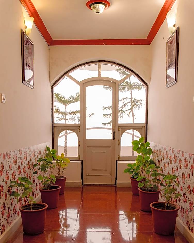 Hotel Victoriya Palace