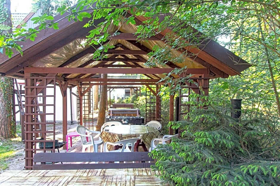 Sztil - Apartamenty i drewniane domki