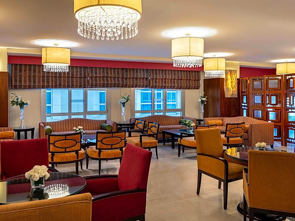 Anwar Al Madinah Movenpick Hotel