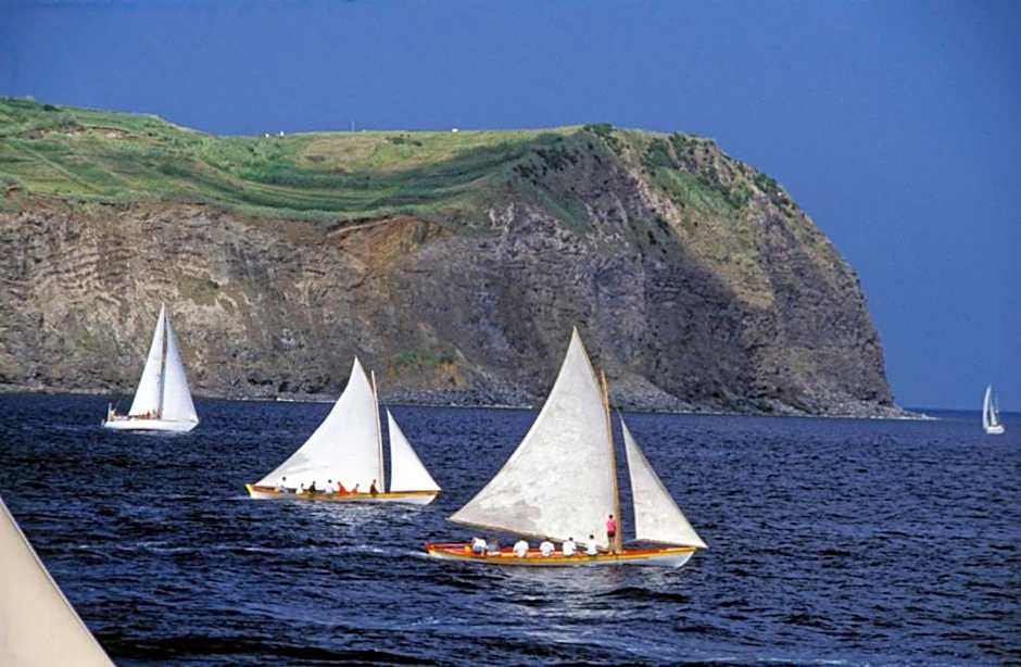 Faial Marina Apartments 1