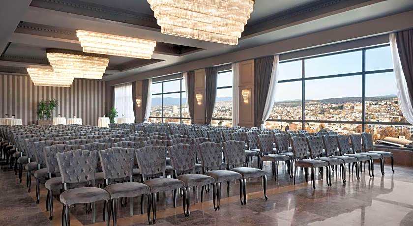 Wyndham Grand Tbilisi