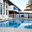 Bay Beach Motel
