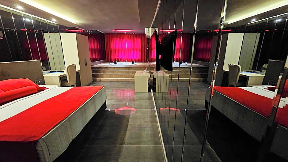 Blue Star Hotel