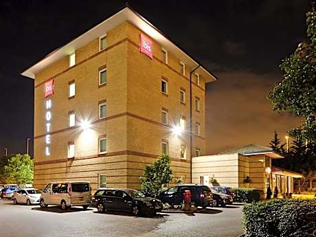 ibis London Thurrock M25