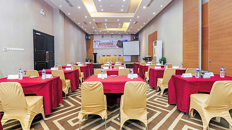 Continent Centrepoint Panakkukang – Makassar