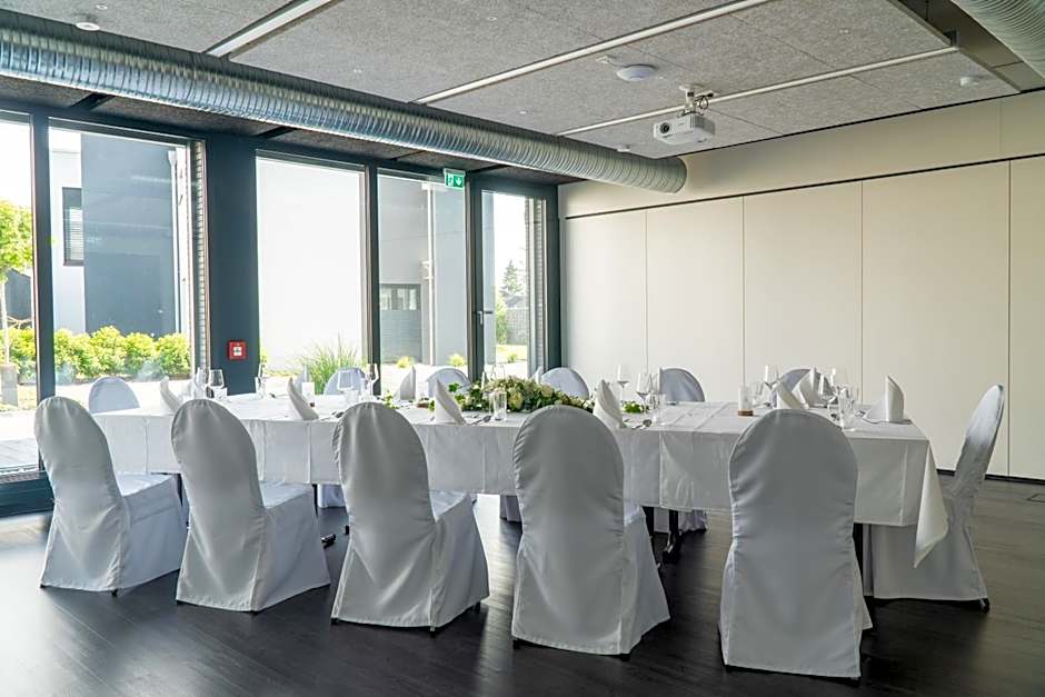 Hotel DEJANIL Hannover Burgdorf