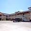 OYO Hotel McAllen Airport South - 1 mi from McAllen Medical Center