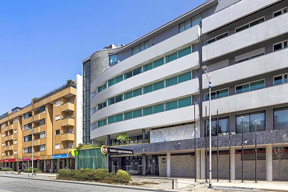 Horus Apartments