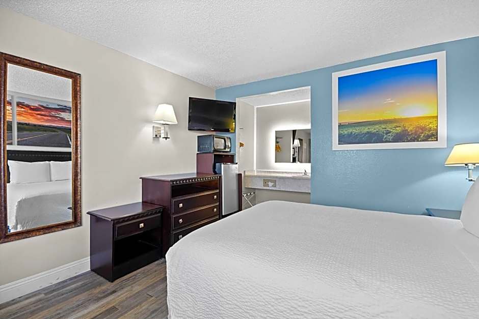 Days Inn by Wyndham Lost Hills