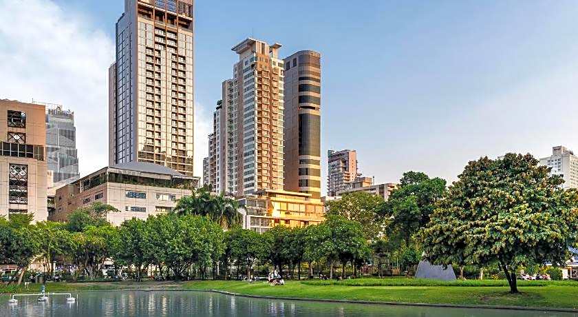 Oakwood Suites Bangkok