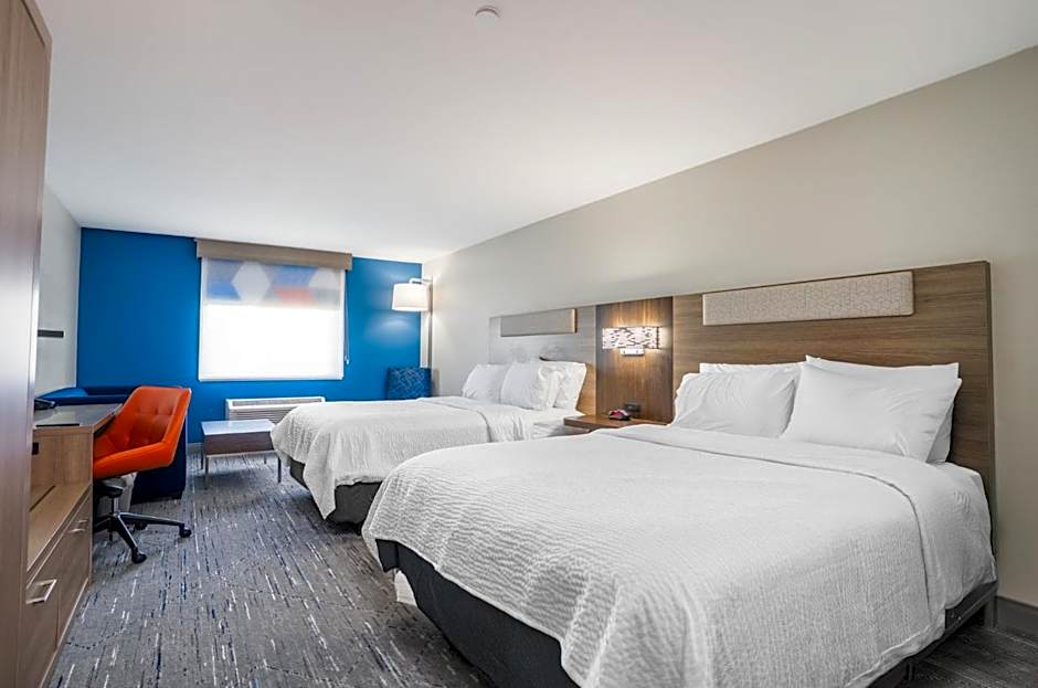 Holiday Inn Express & Suites Cedar Rapids NW - Marion By IHG