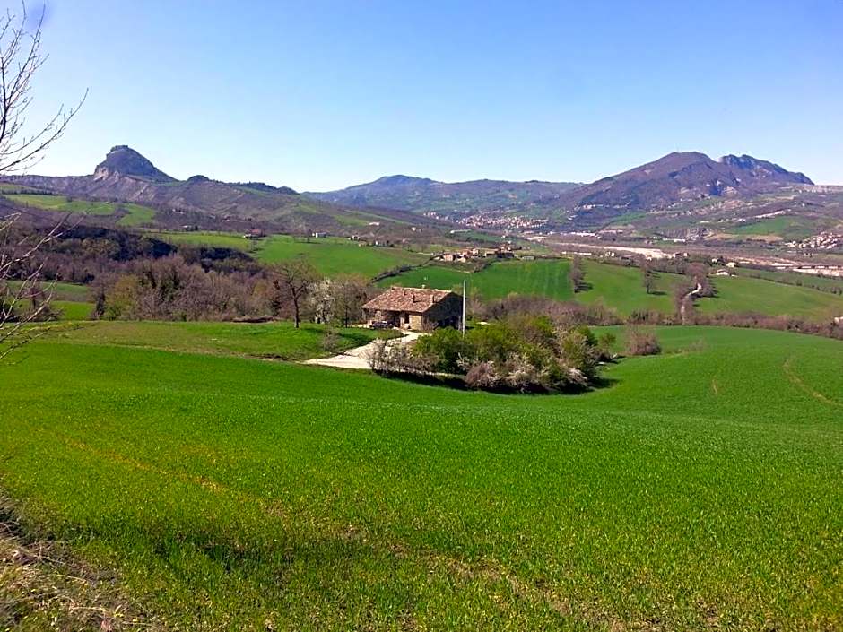 TERRALUNA Villa Vacanze San Leo - San Marino