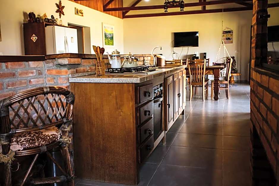 Incrivel casa de campo com WiFi em Palmeira PR