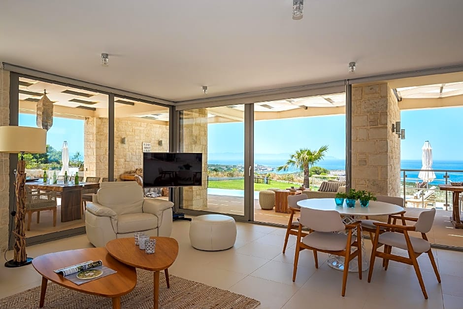 Elias Seafront Luxury Villa