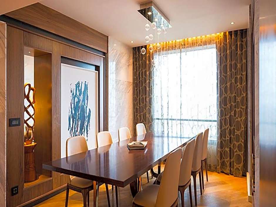 Hotel 2 Fevrier