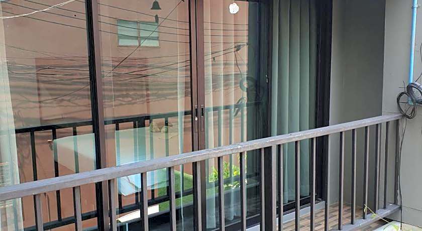 V30 Sukhumvit