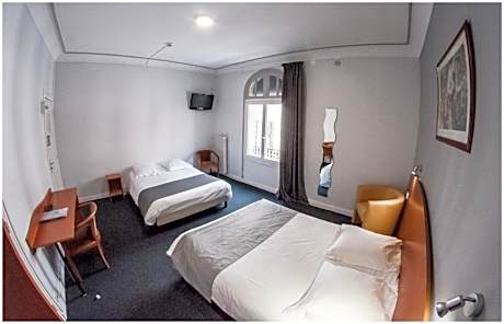 Quadruple Room with 2 Double Beds