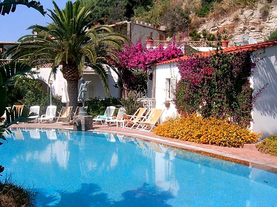 Semiramis Hotel De Charme & Pools