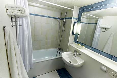 Standard Room - 2 Single Beds