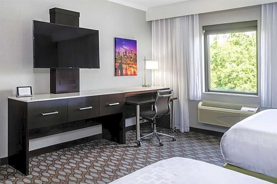Best Western Premier NYC Gateway Hotel