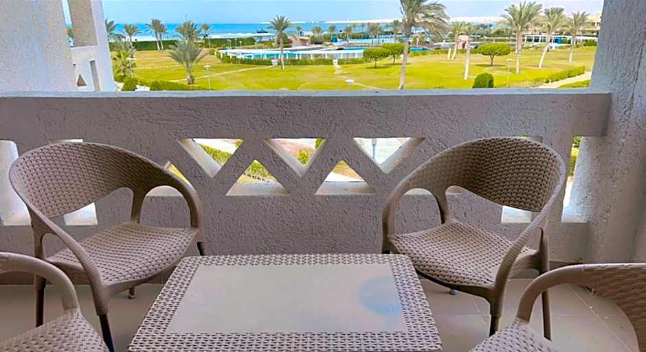 ????? ???? ??????? ???? ???? Fully Equipped Chalet Mosa Coast