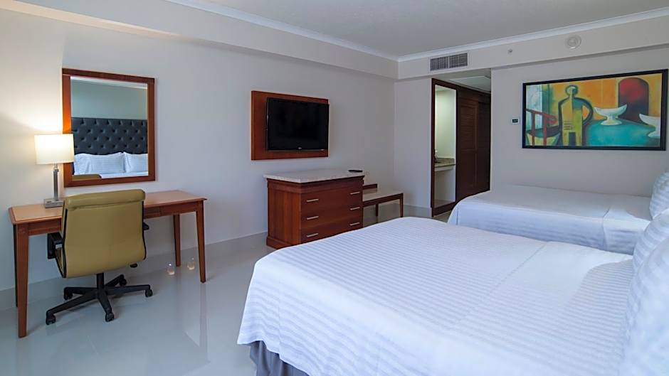 Photo 1 of 7 of Executive 2 Double Beds