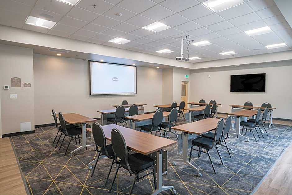 Park Inn by Radisson, Kelowna