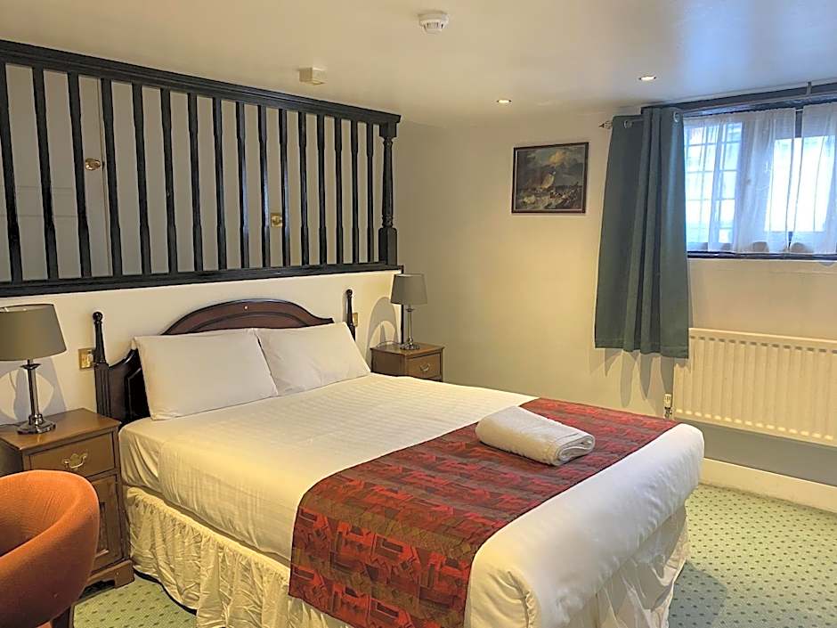 The George Hotel Pangbourne