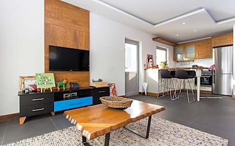 Two-Bedroom Apartment with Sea View