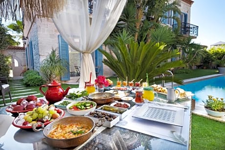 Bramasole Alaçatı Butik Hotel