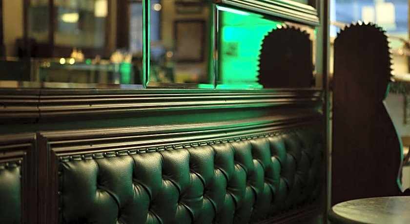 Chambers of  the Boheme