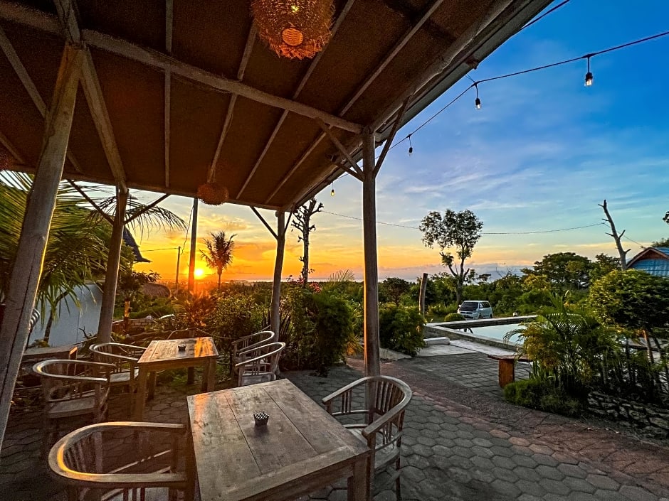 Sunset Hill Penida Resort