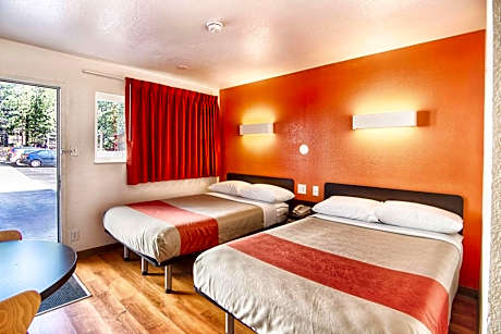 Motel 6-Mammoth Lakes, CA