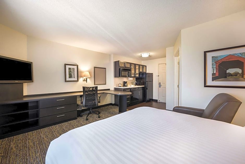 Sonesta Simply Suites Huntsville Research Park