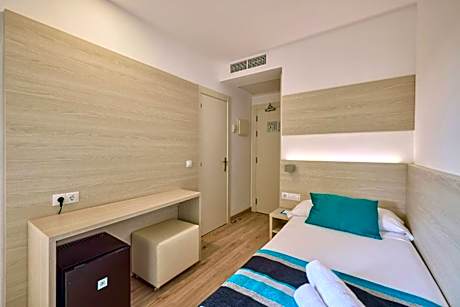 Comfort Single Room with Balcony