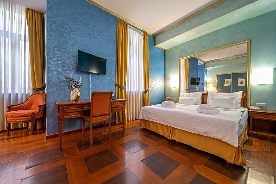 Hotel Kinsky Fountain