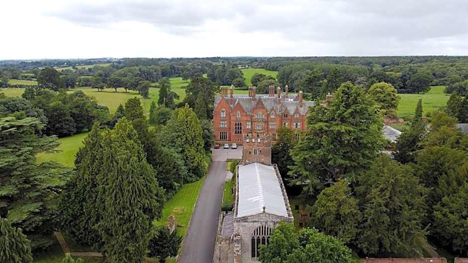 Wroxall Abbey Hotel & Estate