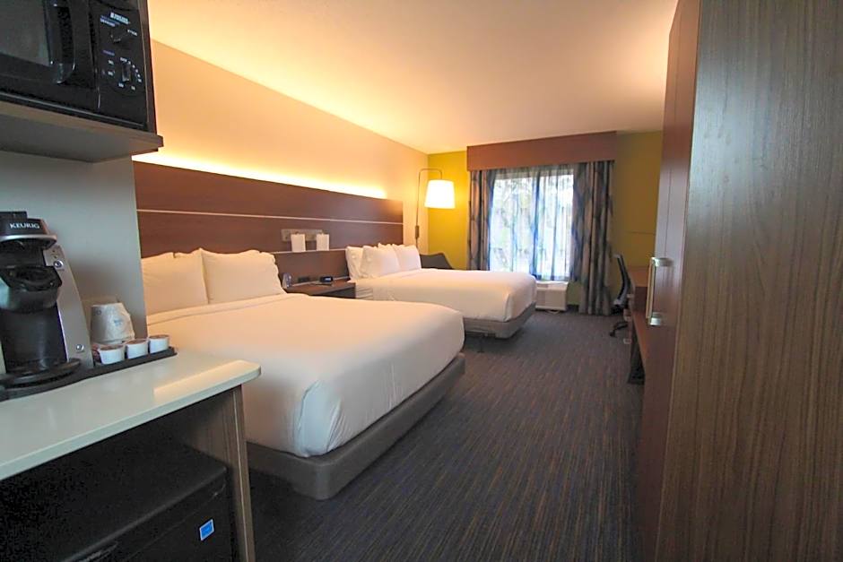 Holiday Inn Express Hotel & Suites Charleston - North By IHG