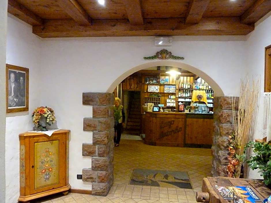 Albergo Chalet Lago Antorno