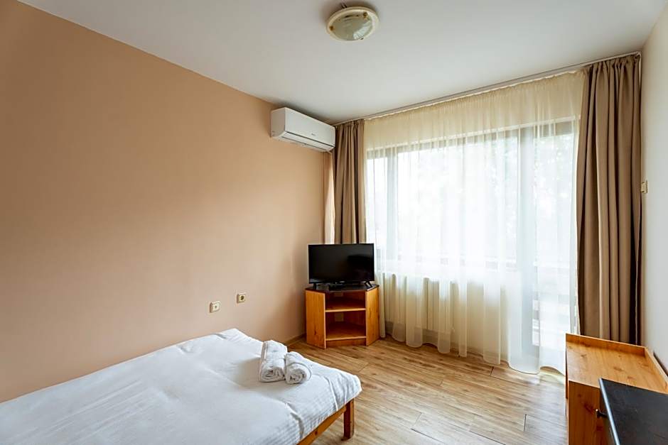 Хотелски комплекс Ямболен