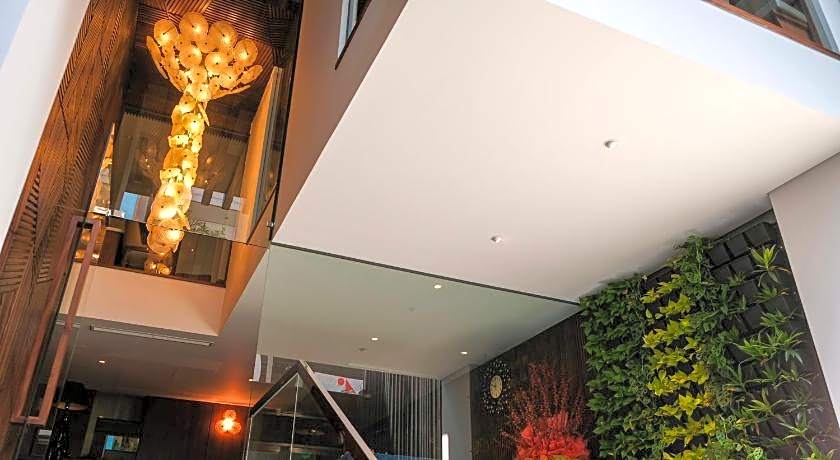 Signature Boutique Hotel