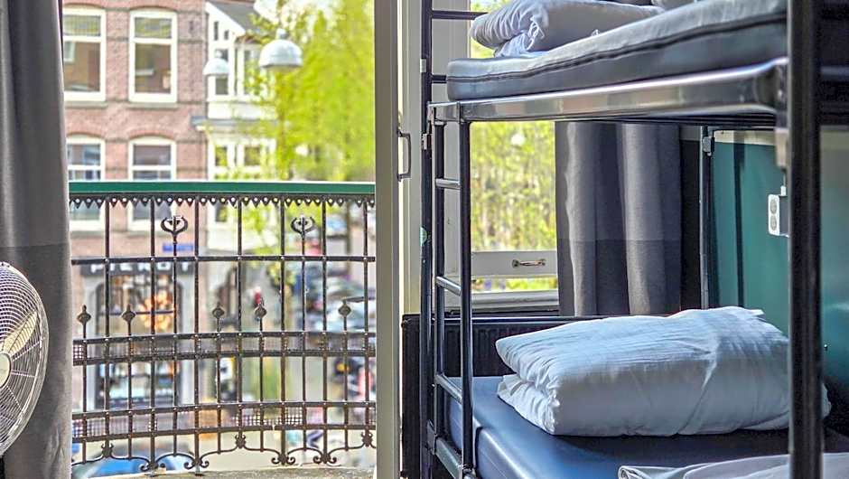 Hostel Cosmos Amsterdam