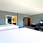 Hampton Inn By Hilton & Suites Ottawa West, Ontario, Canada