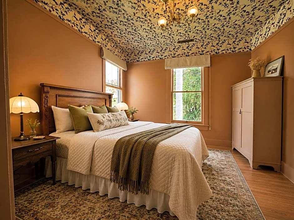 Simpson House Inn