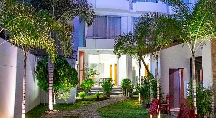 Marine Tourist  Guest House