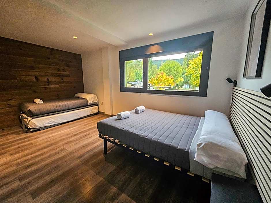 SOLOPUENT Hotel Rural