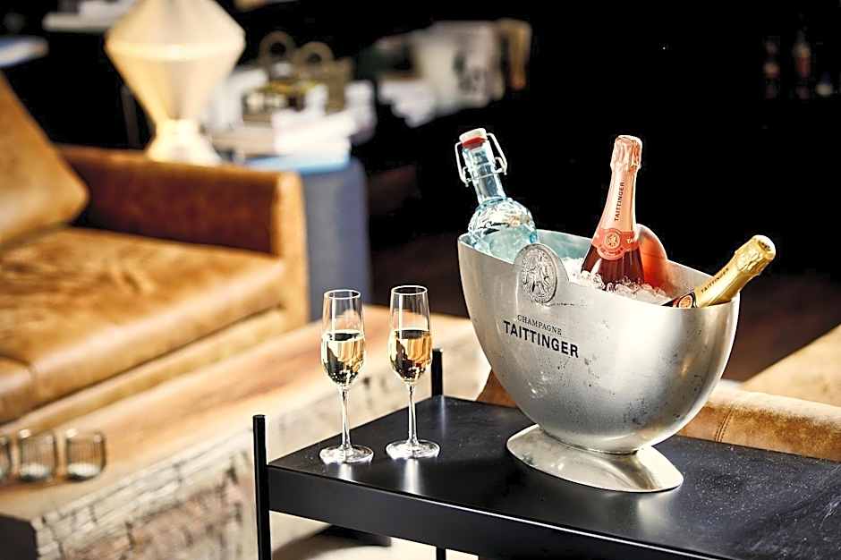 Mosaic House Design Hotel