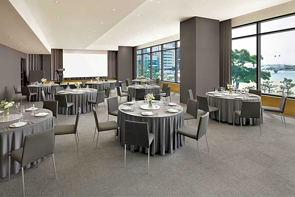 Fairfield by Marriott Busan Songdo Beach